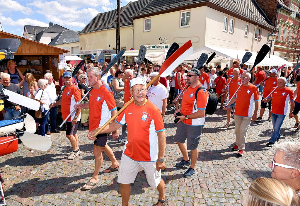 Auch den traditionellen Festumzug wird es beim 27. Stadtfest in Aken wieder geben.