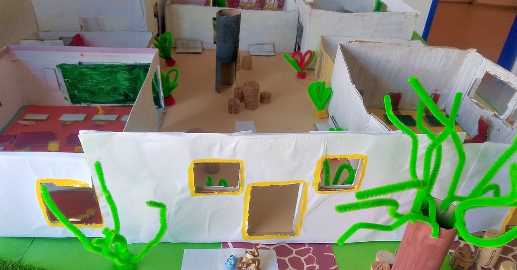 In einem Modell hatten Schüler der Regenbogenschule schon einmal gezeigt, wie der Neubau für den berufsbildenden Bereich ihrer Einrichtung aussehen sollte. 