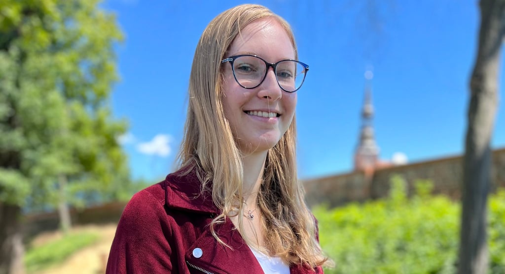 Die Tangermünder Abiturientin Miriam Büttner