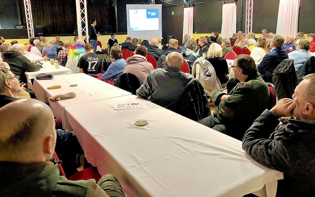 Über 80 Grosskaynaer kamen zur Bürgerversammlung nach Großkayna.