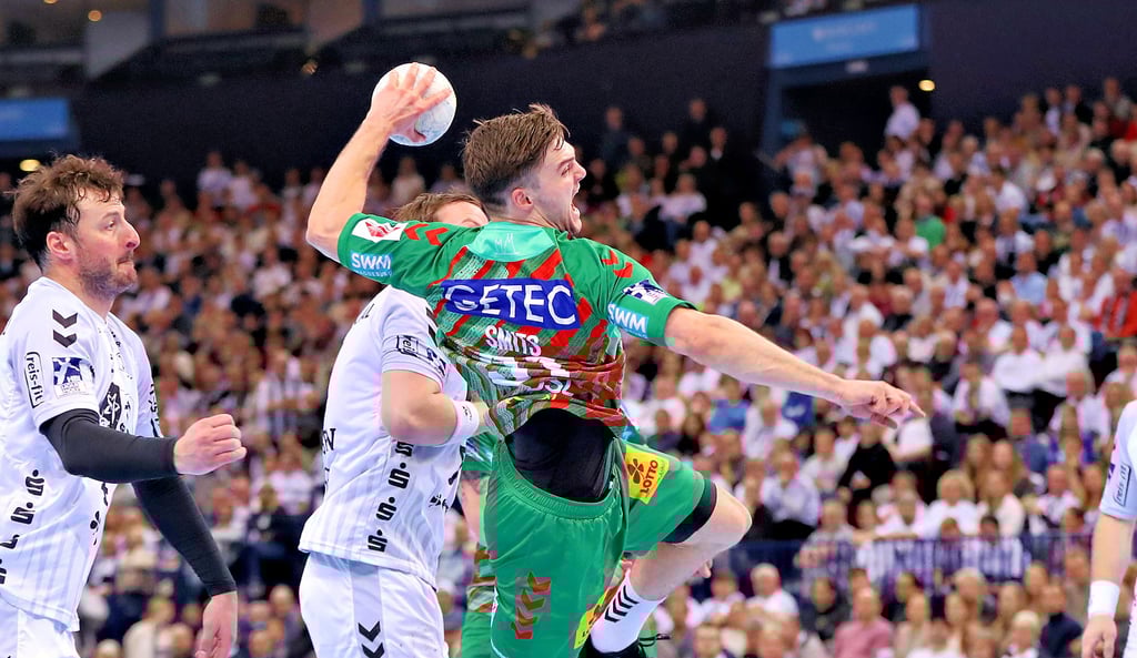 Kay Smits zeigt beim Sieg gegen Kiel im Pokal-Viertelfinale seine Klasse und warf neun Tore.