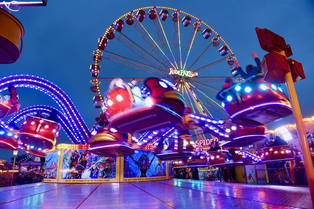 Symbolfoto - Die Eisleber Wiese ist eines der größten Volksfeste in Mitteldeutschland und wird vom Eigenbetrieb Märkte in Eisleben organisiert.