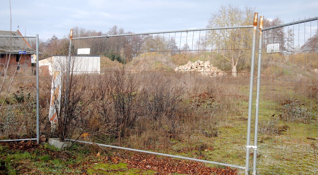 Auf dem Gelände der abgerissenen alten Brennerei soll im Frühjahr der Bau der Seniorenwohnungen starten.