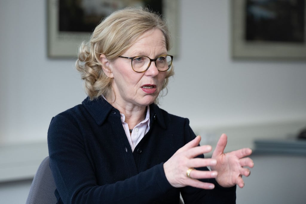 Regina Kraushaar, Präsidentin der Landesdirektion Sachsen, spricht.