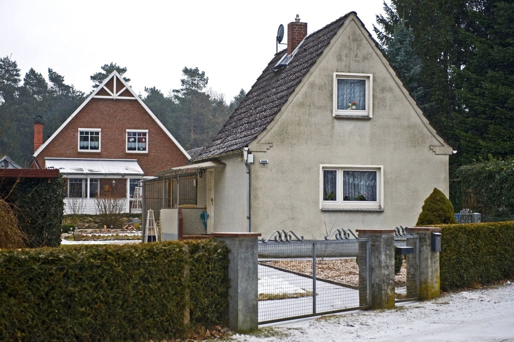 Lieber ein älteres oder ein neueres Haus kaufen? Vielen Interessenten bleibt die Wahl gar nicht. Neubauten sind rar und zudem schnell vergriffen.