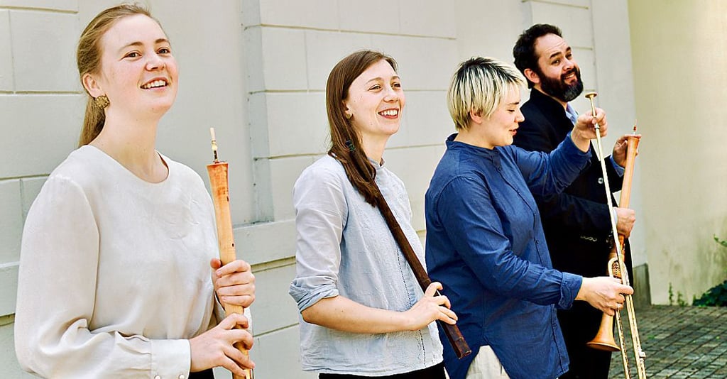 Die Hanse-Pfeyfferey möchte Kindern Renaissance-Musik auf dem Spielplatz näherbringen.