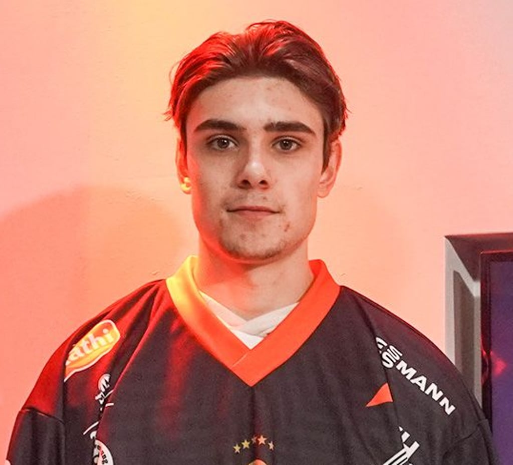 Goalie Justin Köpf soll den Ausfall von Sebastian Albrecht bei den Saale Bulls kompensieren.