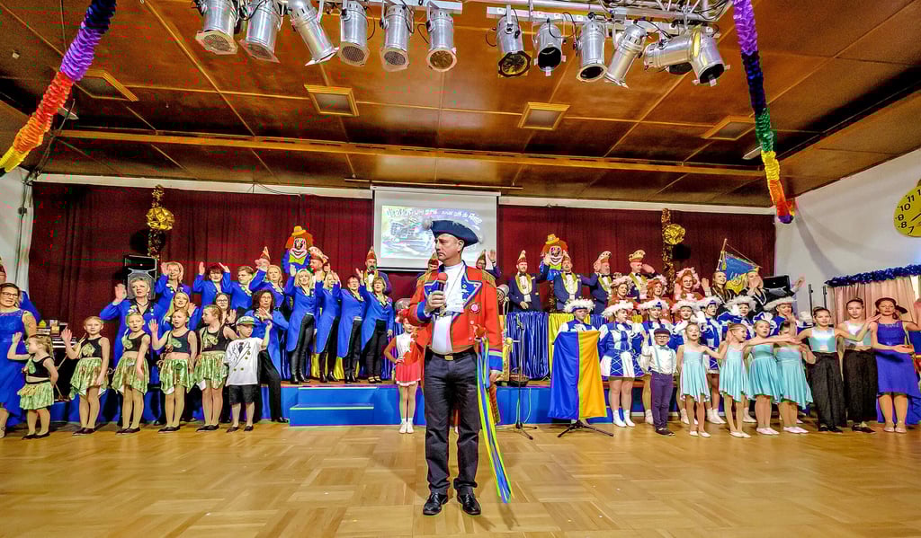 Die erste Galaveranstaltung der 49. Session des Gräfenhainicher Carneval Clubs (GCC) startete im Sportforum Gräfenhainchen.