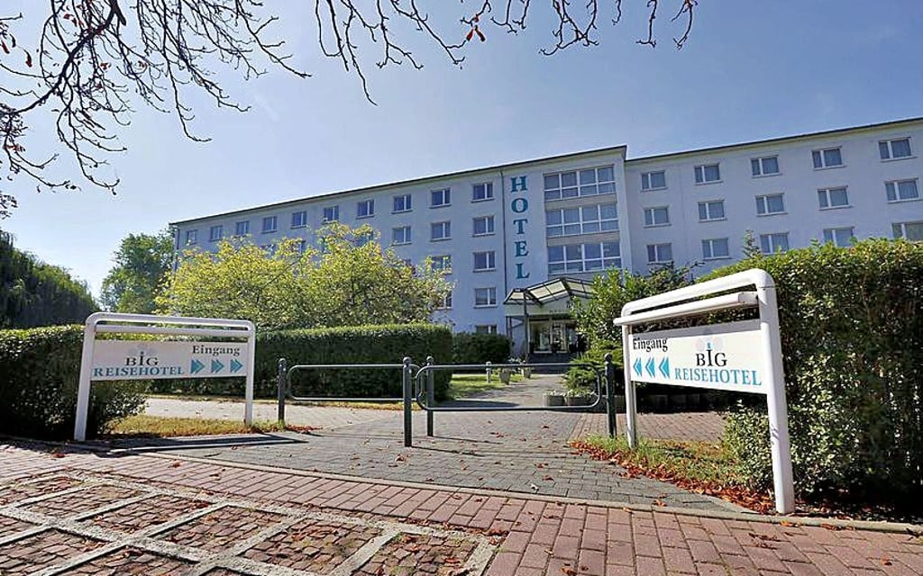 Der Stein des Anstoßes: das Wolfener BIG-Hotel.