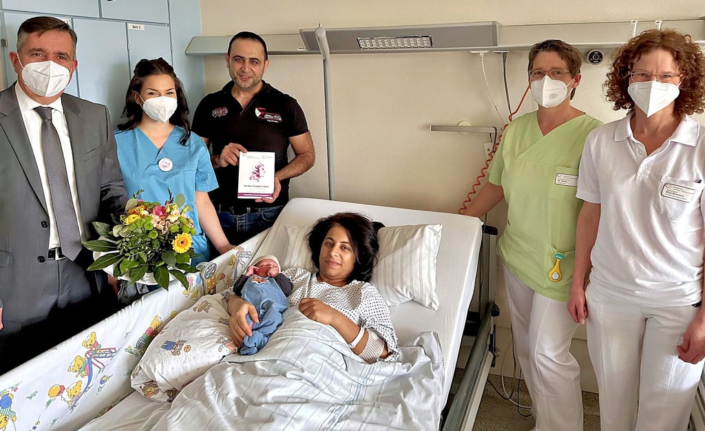 Am Harzklinikum Dorothea Christiane Erxleben ist am Neujahrstag um 1.52 Uhr das erst 2023er-Kind geboren worden - der Junge heißt Hano.