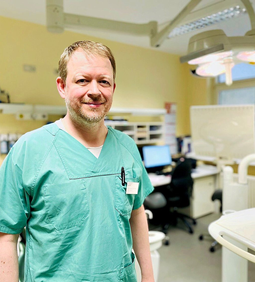 Prof. Dr. Dr. Simon Spalthoff ist neuer Chefarzt der Klinik für Mund-, Kiefer- und Gesichtschirurgie am Ameos-Klinikum Halberstadt.