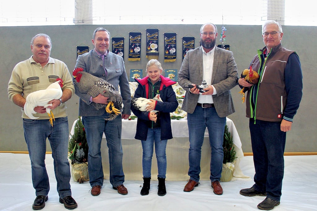 Vereinsmeister 2023 wurden Hilmar Hackfurth, Dominik Weitz, Tabea Daenecke, Stefan Brücher, Ernst Daenecke (von links) sowie Gordon Patzelt (nicht auf dem Foto).