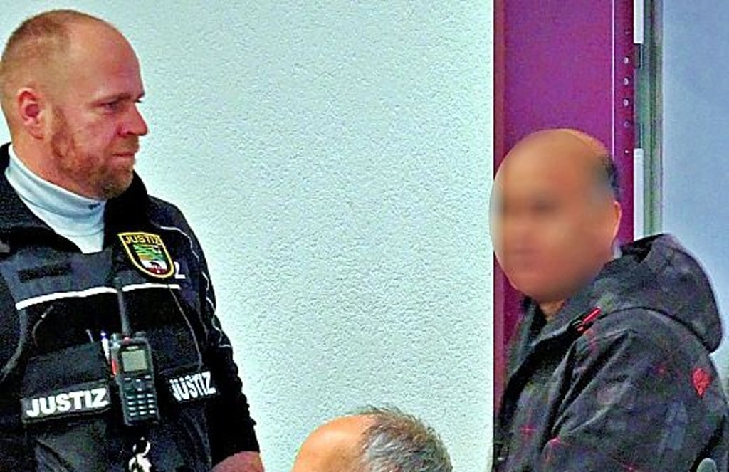 Ein Mann aus Zerbst muss sich derzeit vor dem Landgericht dessau verantworten. Der Vorwurf lautet Totschlag.