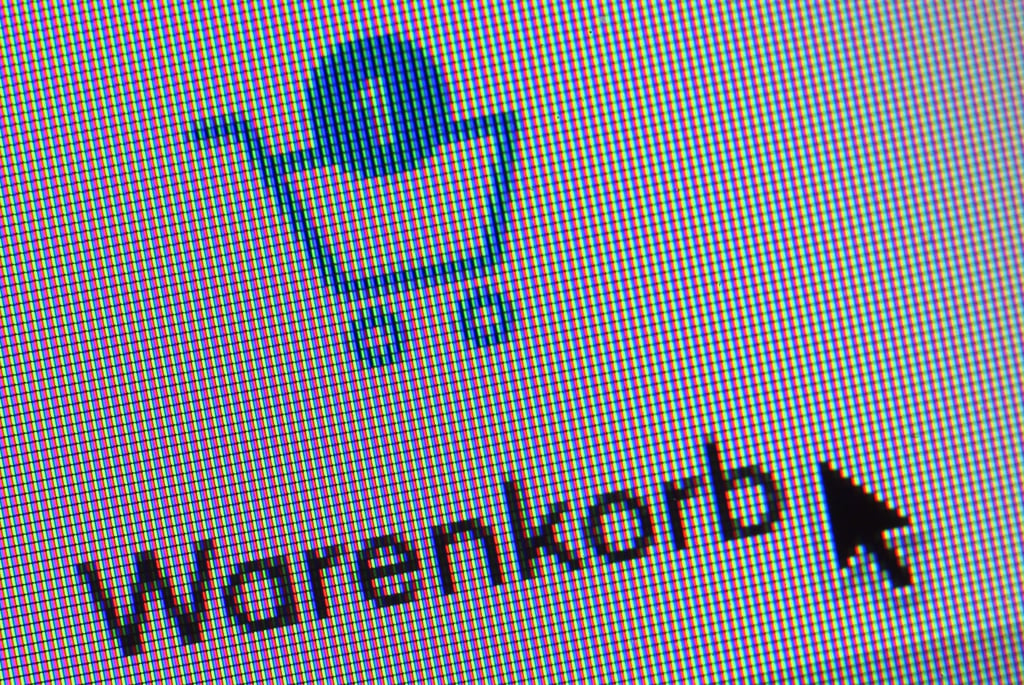 Eine Frau wollte online Holz kaufen - doch dann die böse Überraschung.