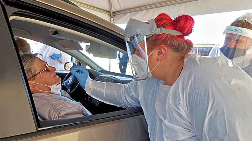 „Drive In“-Schnelltests wie auf diesem Archivbild wird es am Ballhaus nicht mehr geben.