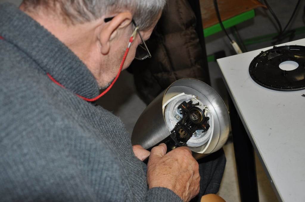 Wenn es reparabel ist, bekommen es die Tüftler im Repair-Café in Stendal auch wieder hin.