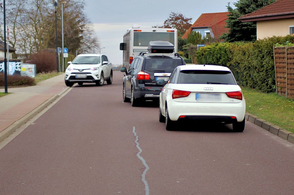 In der Schricker Straße in Zielitz kann es schon mal eng werden.