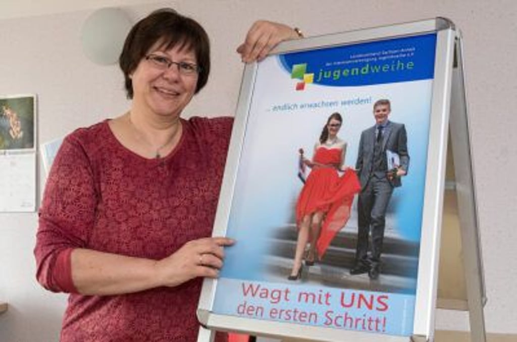 Karin Schulz organsiert die Jugendweihen im Süden von Sachsen-Anhalt.