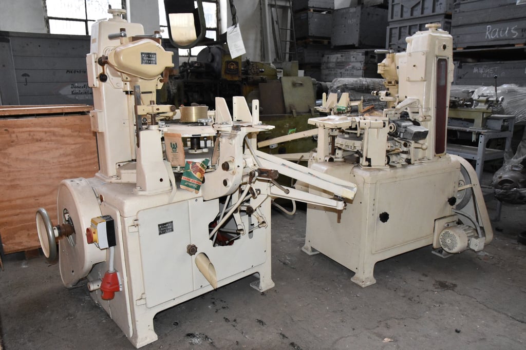 Die beiden Verpackungsautomaten aus der Magdeburger Firma Fräsdorff stammen aus den Jahren 1956 und 1973.