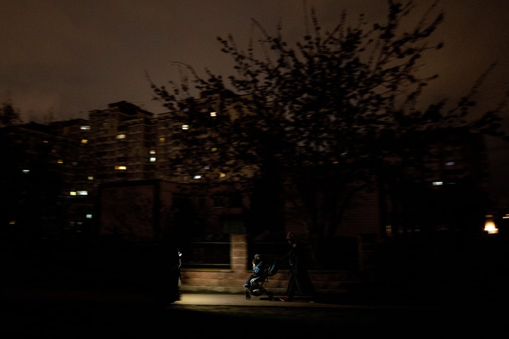 Bei einem großflächigen Stromausfall funktionieren die Mobilfunknetze nicht. 