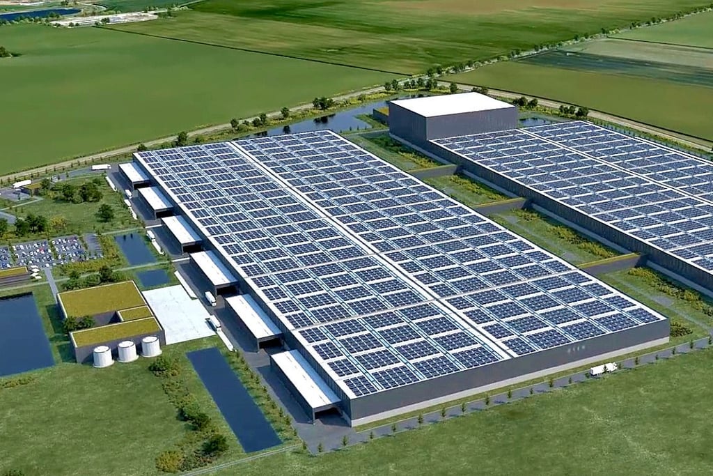 Daimler Truck baut in Halberstadt ein zentrales Logistikzentrum für die weltweite Lieferung von Ersatzteilen für Mercedes-Benz Lkw.