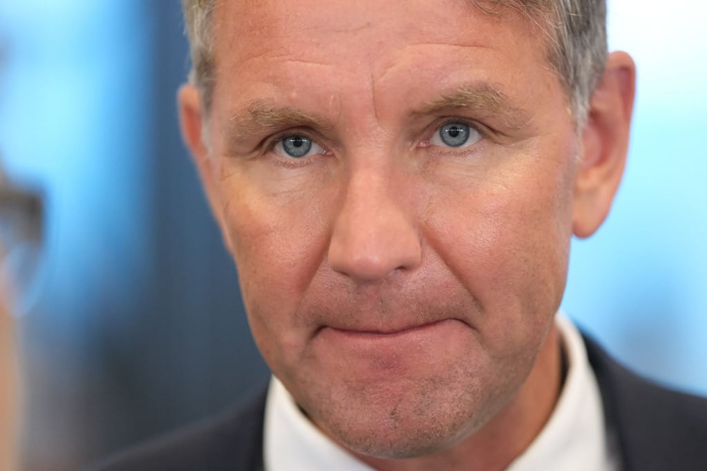 AfD-Landespartei- und Fraktionschef Björn Höcke will im Falle eines Wahlsiegs in die Regierungszentrale in Erfurt.