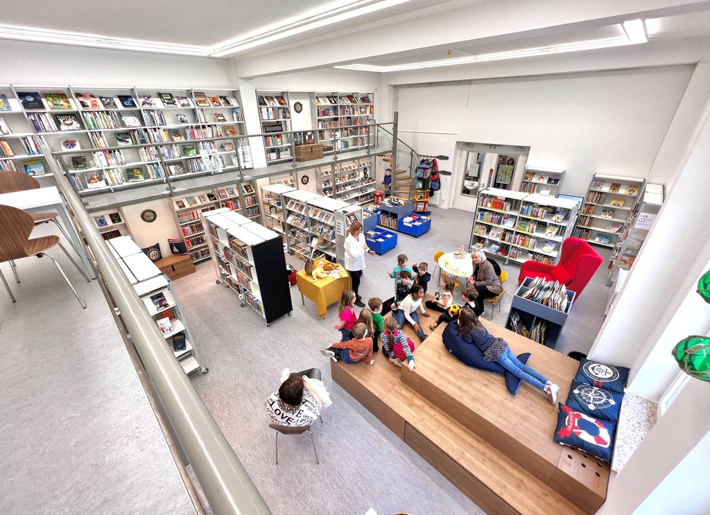 Wiedereröffnung der Bibliothek, hier Kinderbibliothek