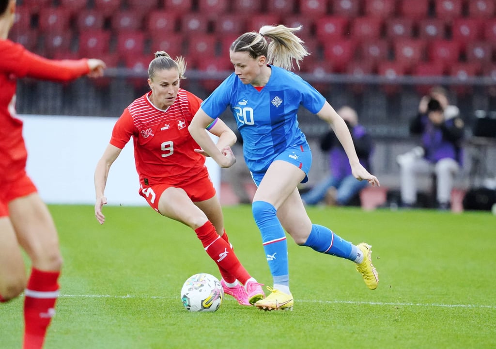 Sandra Jessen spielt für Island.