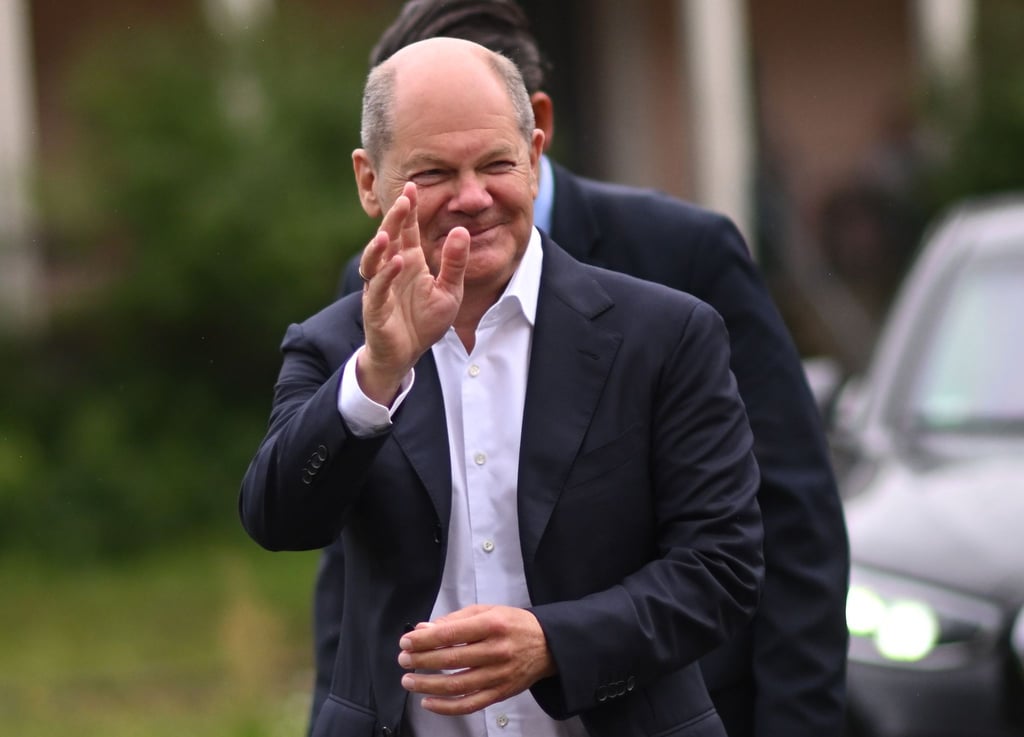 Bundeskanzler Olaf Scholz (SPD) auf seiner Wahlkreis-Sommerreise in Brandenburg.