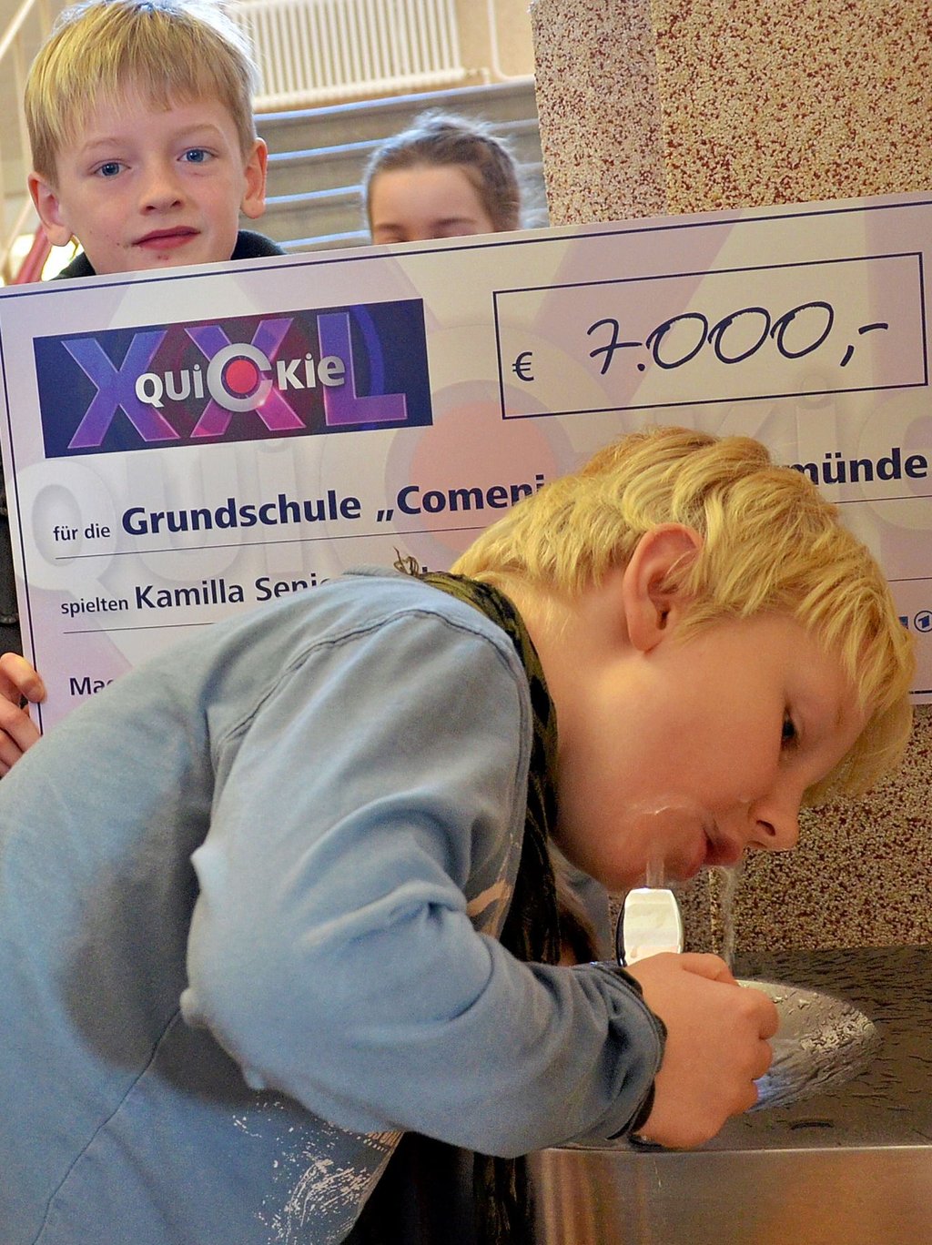 Seit 2012 gibt es in der Tangermünder Schule und in der Sporthalle Trinkbrunnen – eine Anschaffung des Vereins auf Initiative von Gudrun Schreiber, Mitglied im Vorstand und selbst einst Lehrerin in dieser Schule.
