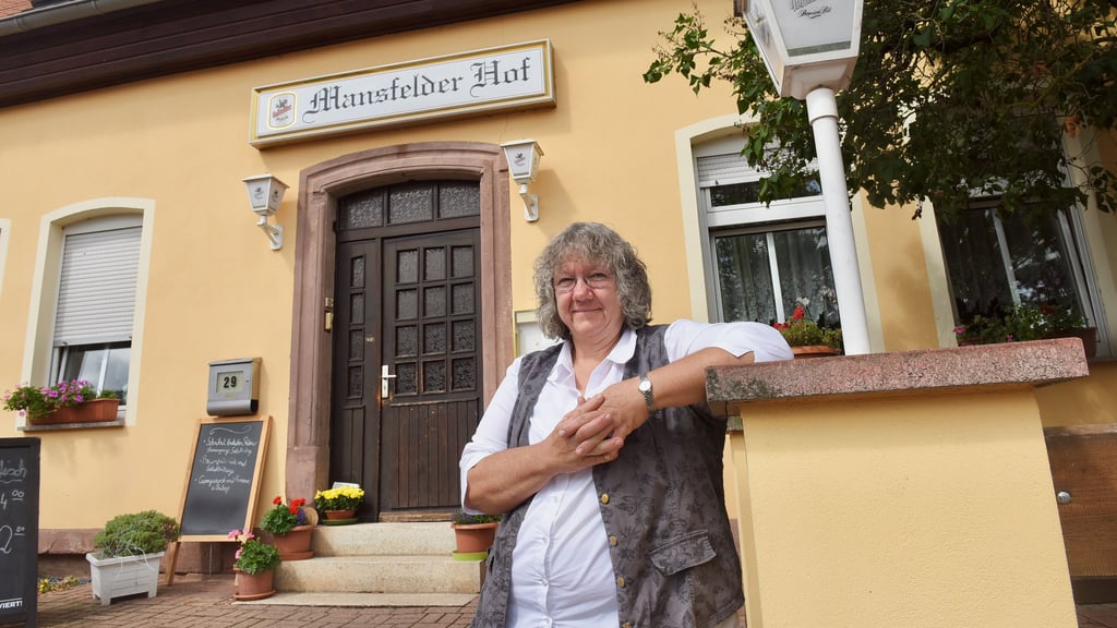 Viel Kraft und Arbeit steckte Wirtin Sabine Kühlewind mit ihrem Mann in all den Jahren in die Gaststätte.