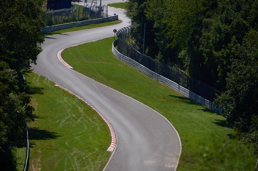 Der Streckenabschnitt „Tiergarten“ der Nürburgring-Nordschleife, wo der Unfall geschah.