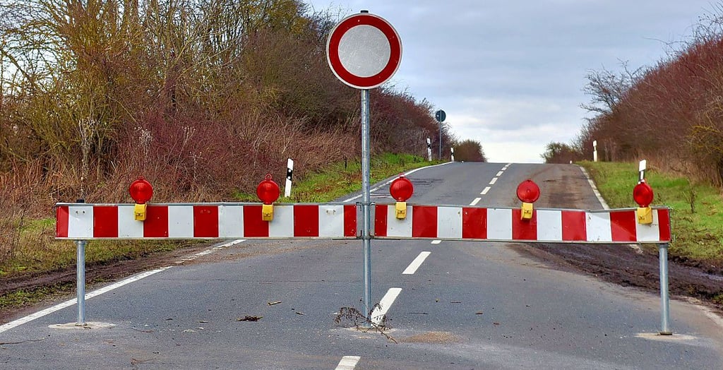 Die Straße nach Eisleben ist weiterhin gesperrt. Bischofrode und Neckendorf sind deswegen zur Sackgasse geworden.