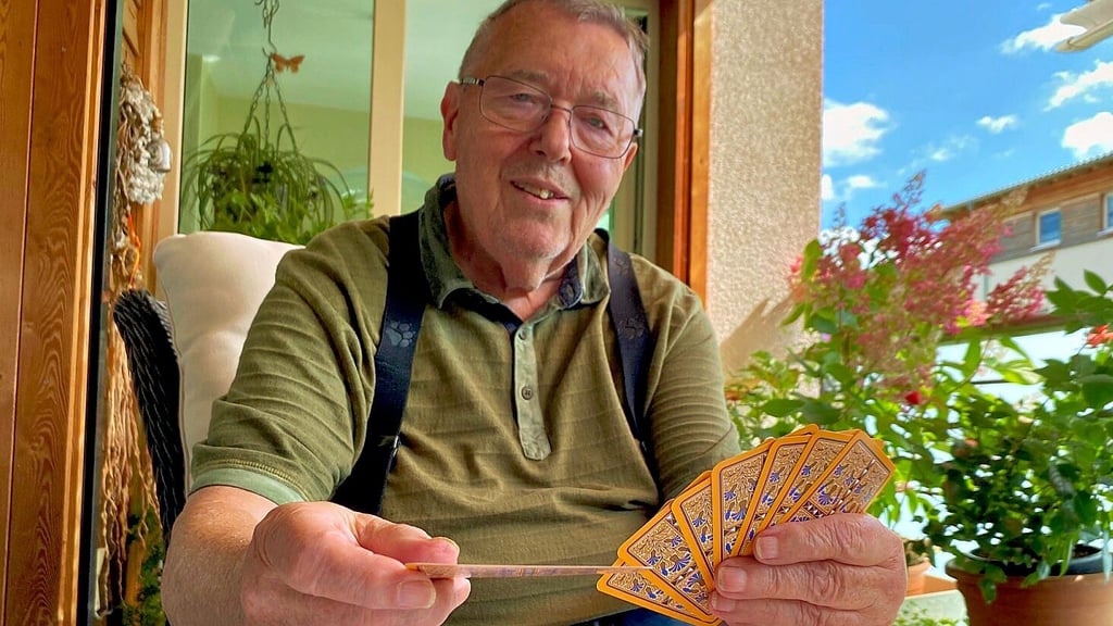 Frank Winter aus Wernigerode vertritt die deutsche Mannschaft bei der Skat-Europameisterschaft.