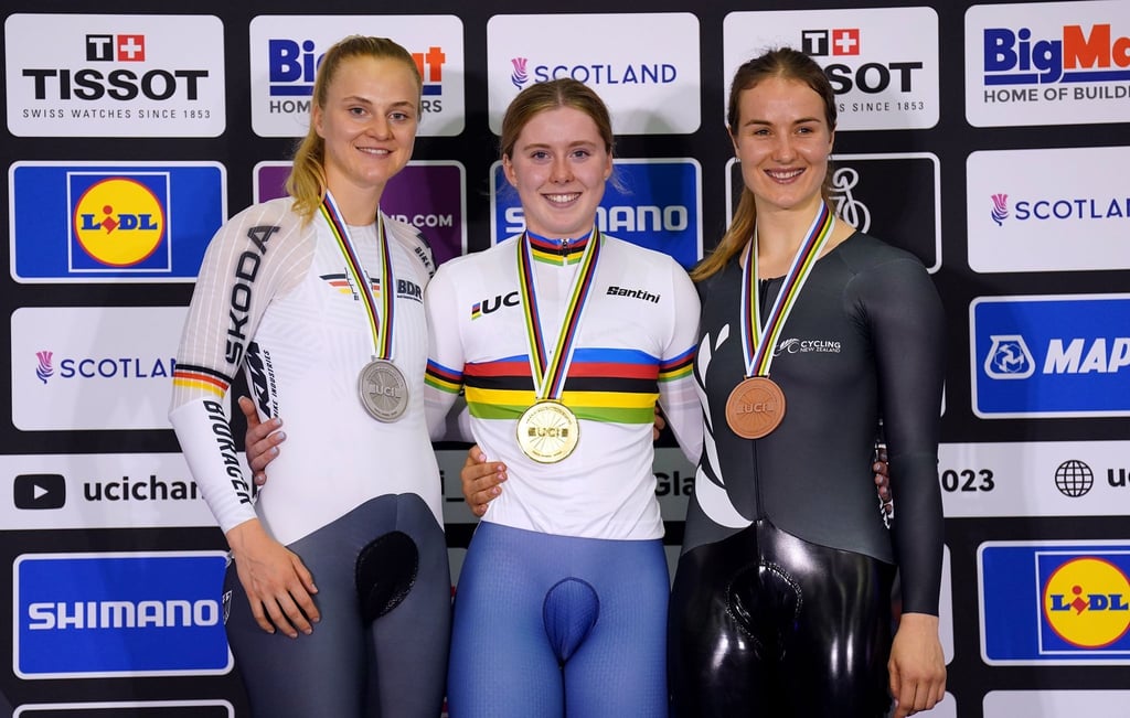Beendete die Bahnrad-WM mit einer weiteren Medaille: Lea Sophie Friedrich (l).