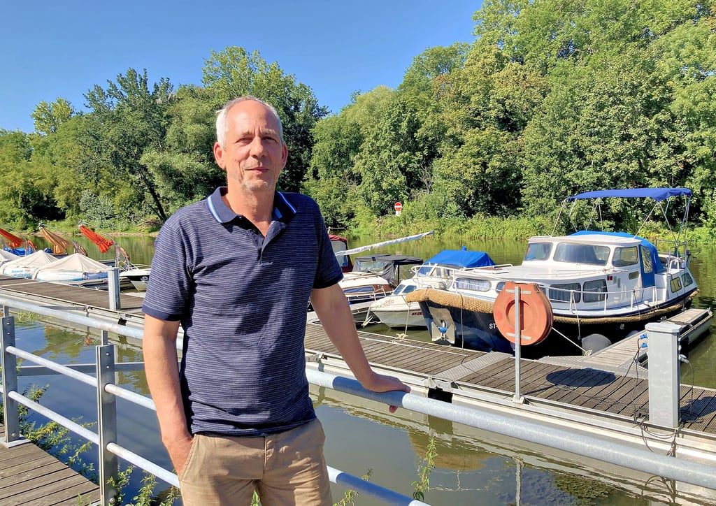 Zu wenig Platz für Dauerlieger: Ronald Schütz, bei der Jugendwerkstatt auch für den Stadthafen zuständig, berichtet von zahlreichen Anfragen. Zum Laternenfest werden wohl auch die Gästeplätze wieder knapp.
