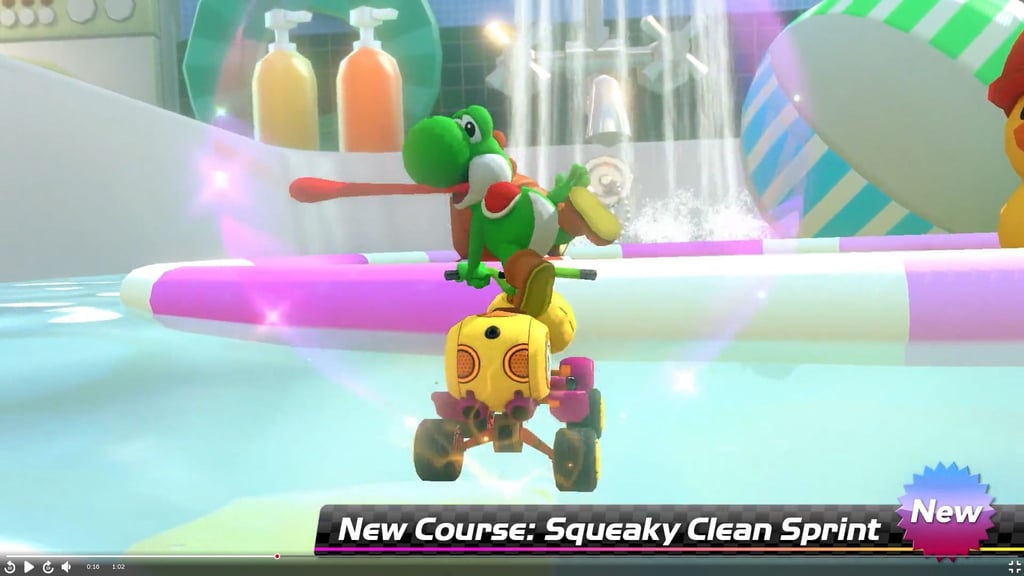 Saubere Sache: Yoshi kurz vor dem Eintauchen in die Badewanne.