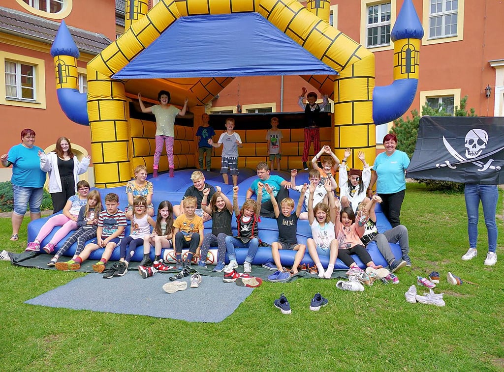 Piratenzeltlager des Jugendclubs und der Kinderfeuerwehr Zahna