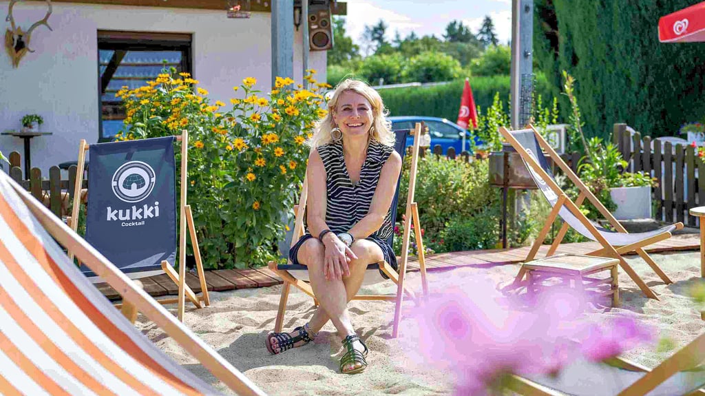 Den Wirtschaftspreis Altmark 2022 in der Kategorie Existenzgründung hat Bettina Hüls vom Campingplatz Elsebusch in Arendsee im Kreis Salzwedel gewommen.