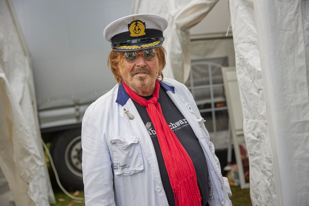 Der Schlagersänger Frank Zander hat im Rahmen des Schlager-Olymps das letzte Mal vor großem Publikum auf der Bühne gestanden.