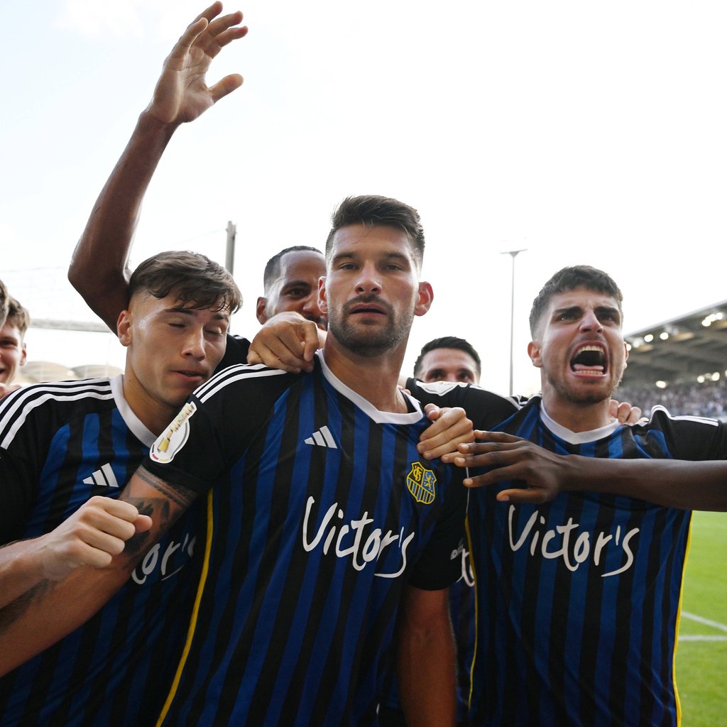Ex-FCM-Spieler Kai Brünker wurde zum gefeierten Pokalhelden: Er schoss das Siegtor in der Nachspielzeit gegen den Karlsruher FC in der ersten Runde des DFB-Pokal.