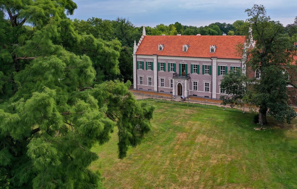 Das ehemals als „graues Haus“ bezeichnete Haus der Fürstin im Gartenreich Dessau-Wörlitz.