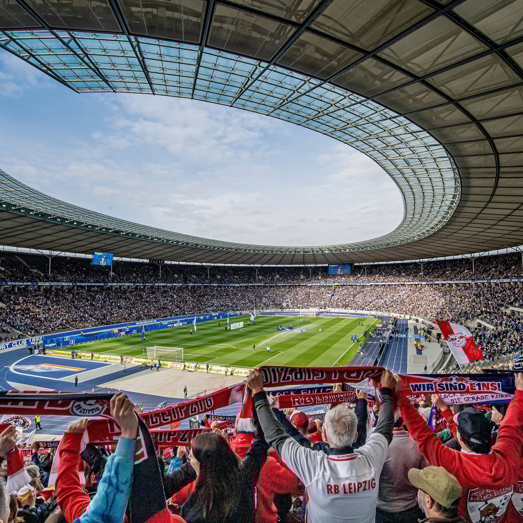 Auswärtsfans von RB Leipzig in Berlin.