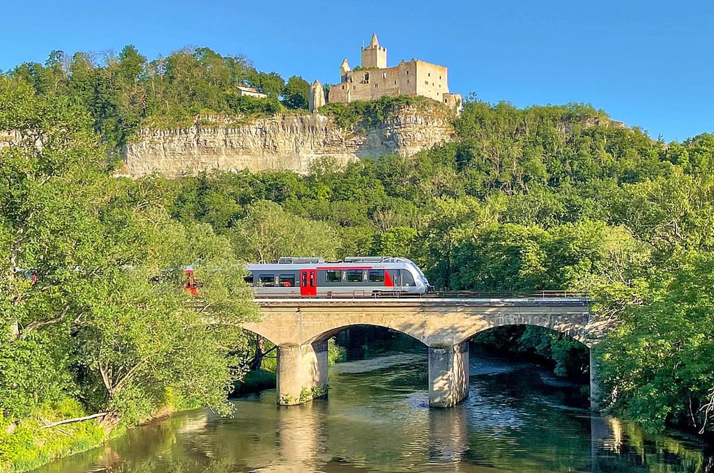 Die Rudelsburg in Bad Kösen: Momentan bietet die Stadt Naumburg dort an vier Terminen im Jahr standesamtliche Trauungen an.
