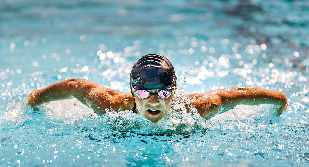 Theresa Burggraf aus Bornitz hat schon im Alter von vier Jahren Schwimmen gelernt und trainiert bei Chemie Zeitz. Ihre Lieblingsschwimmarten sind Delfin und Freistil. Jetzt geht sie zur Sportschule nach Halle.