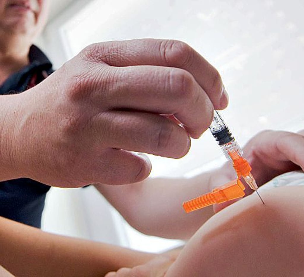 Die Masernimpfung für Kinder und Jugendliche sollte wahrgenommen werden.