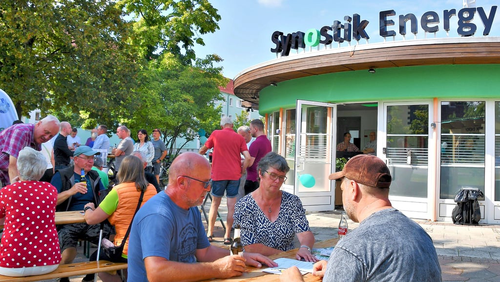 Zur Eröffnung seiner Geschäftsräume in Oebisfelde stellte das Sturt-up-Unternehmen Synostik Energy den Besuchern sein gesamtes Leistungsspektrum vor, das sich ausschließlich um erneuerbare Energien dreht.