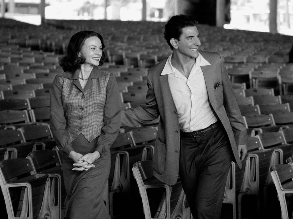 Carey Mulligan als Felicia Montealegre und Bradley Cooper als Leonard Bernstein in „Maestro“.