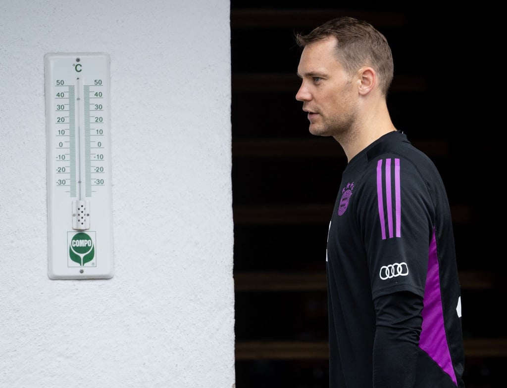 FCB-Torwart Manuel Neuer soll in den nächsten Wochen ins Mannschaftstraining zurückkehren.