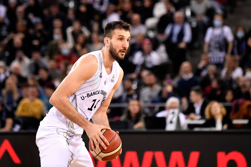 Power Forward Stefan Bircevic kommt zum Syntainics MBC.